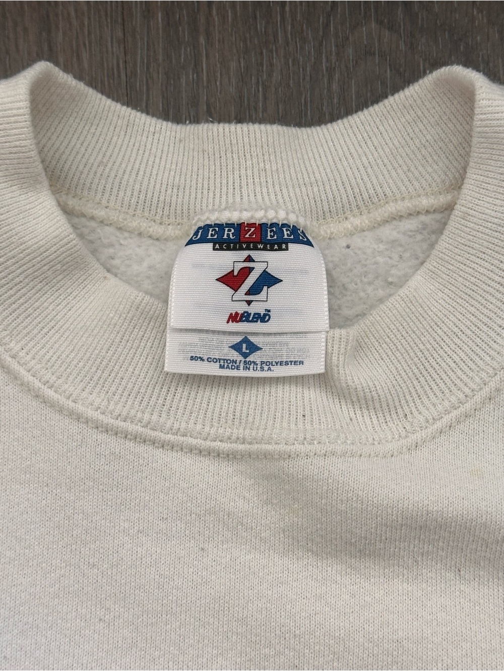 Vintage Embroidered Bear Crewneck Sweatshirt - Picture 4 of 5